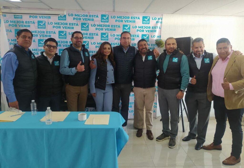 Ex militantes de Redes Sociales Progresistas acusaron a su dirigente estatal, Enrique Flamand, de corrupción y anunciaron su migración a Nueva Alianza