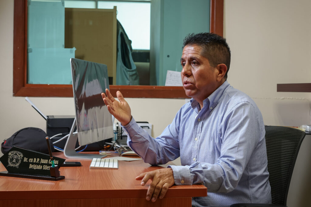 Juan Carlos Delgado Siles, investigador de la UEMéx en Texcoco