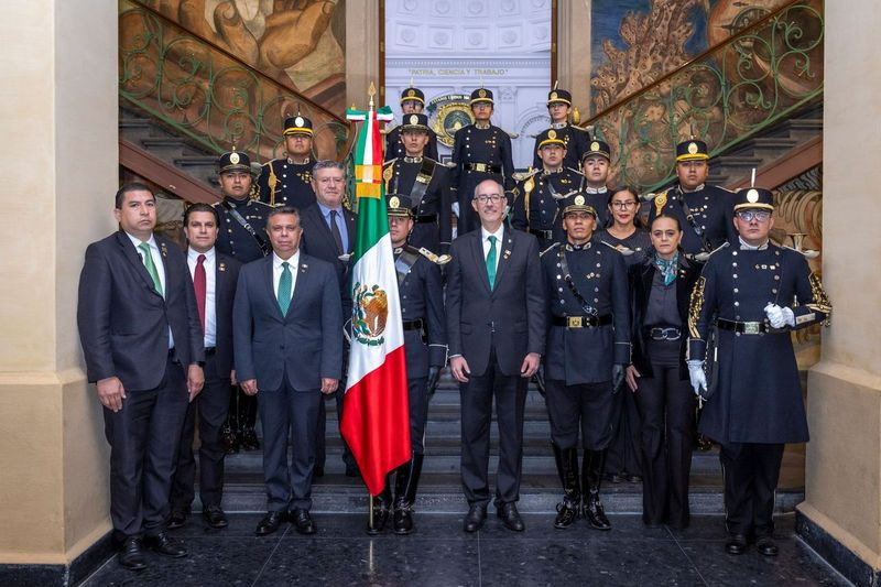 Contingente deportivo universitario