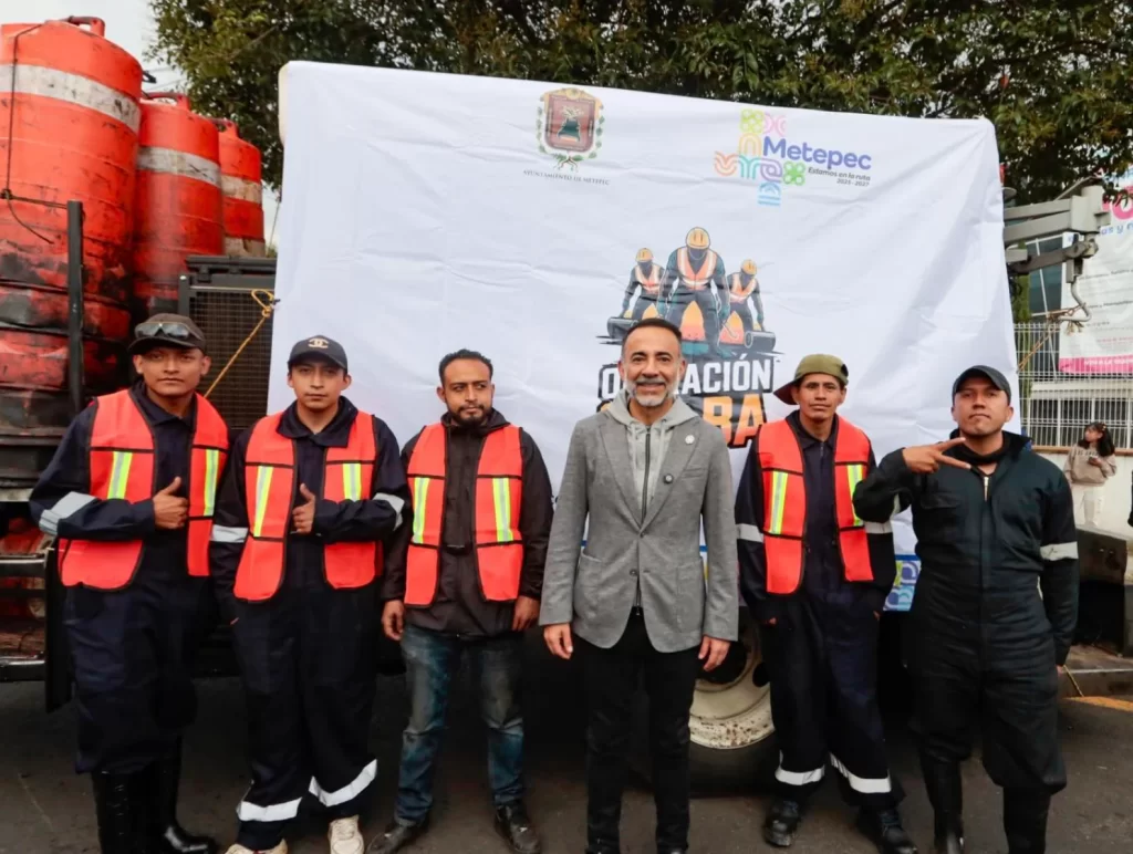 Fernando Flores Fernández